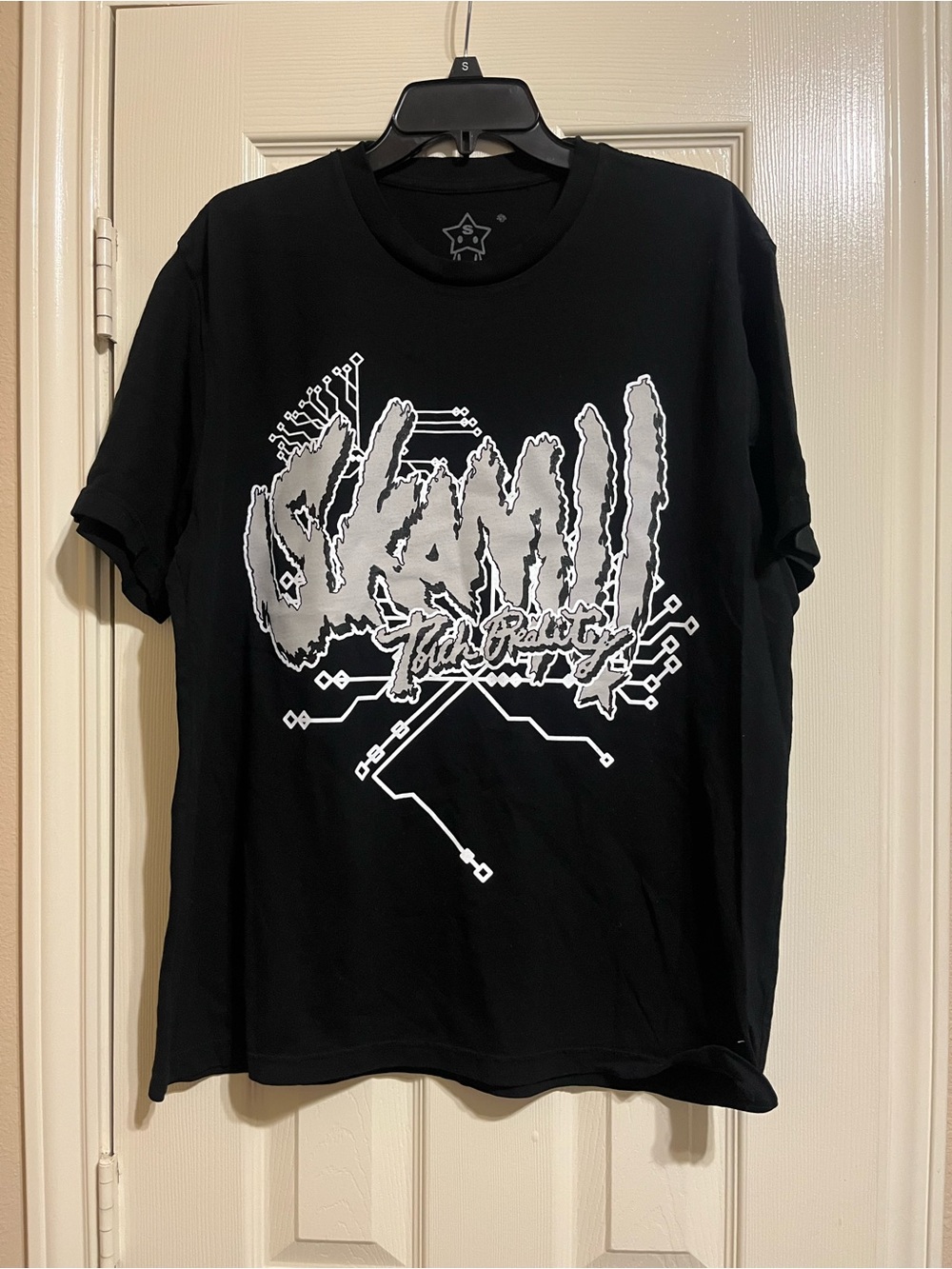 Sukamii Graphic Tee